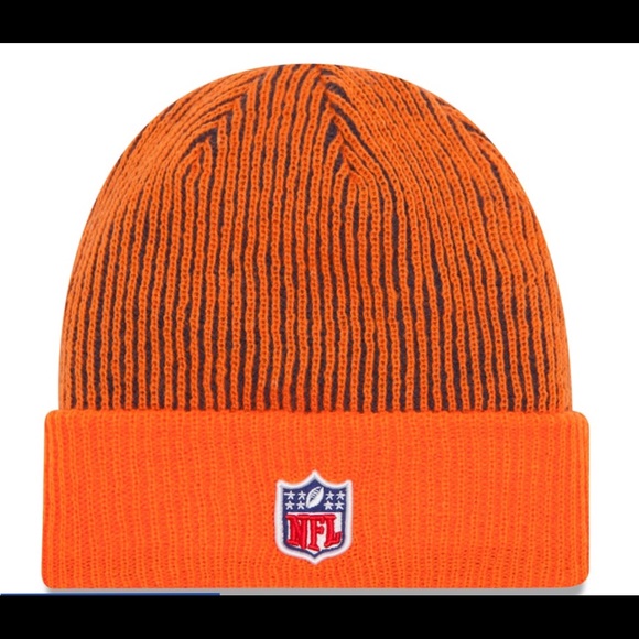 Denver Broncos New Era Black Sideline  Knit Hat - Picture 2 of 2